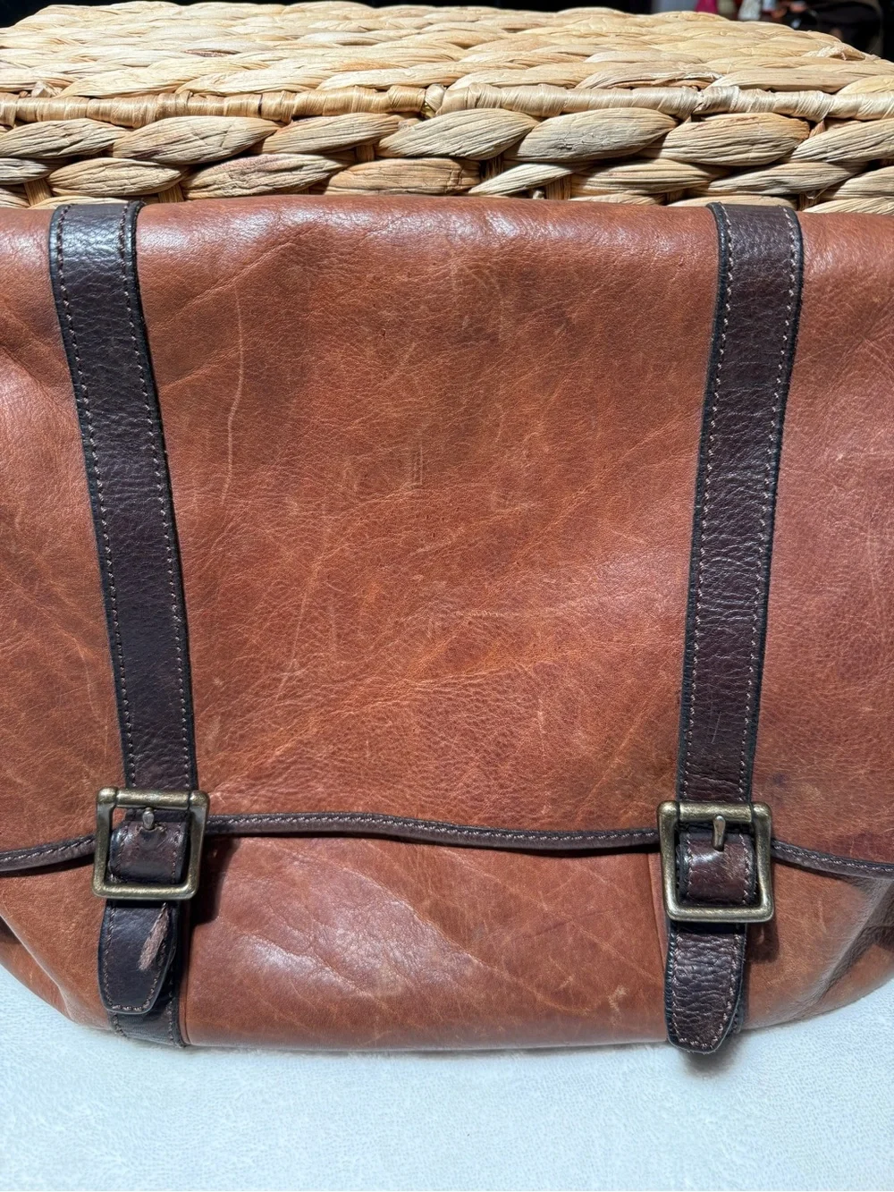 Fossil Vintage Distressed Leather Messenger Bag - Cognac Brown - Fits 15
